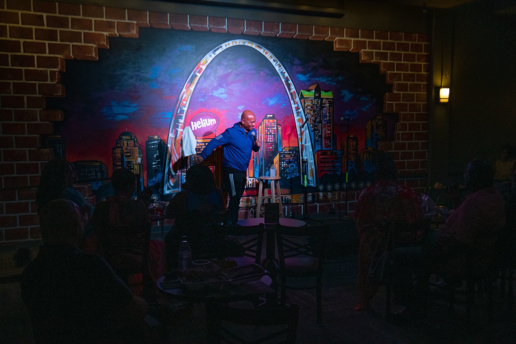 Helium Comedy Club reopens at St. Louis Galleria